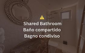 Chakra House Fuerteventura - Affordable Rooms In A Cozy Guesthouse