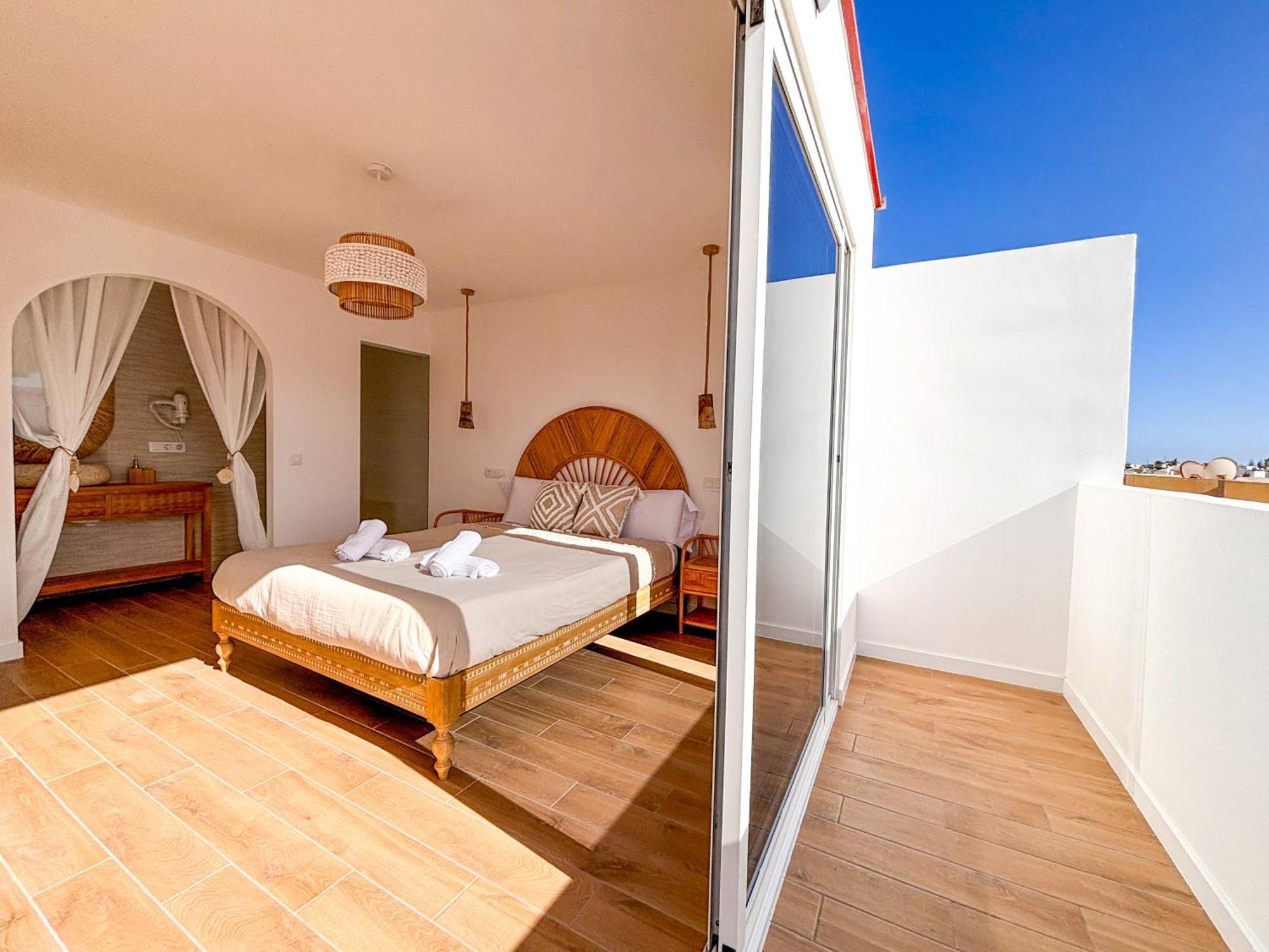Chakra House Fuerteventura - Affordable Rooms In A Cozy Guesthouse Corralejo Exterior foto