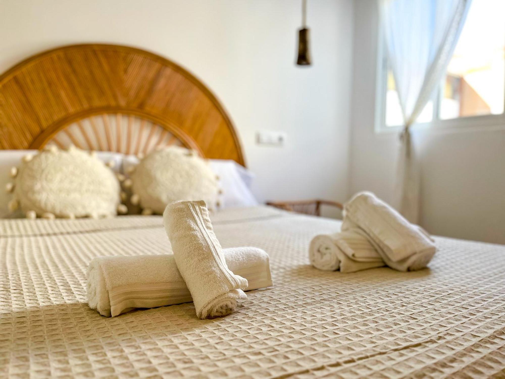 Chakra House Fuerteventura - Affordable Rooms In A Cozy Guesthouse Corralejo Exterior foto